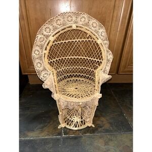 Vintage Mini Wicker Rattan Peacock Chair 15" Tall Doll Plant Stand‎ Decor